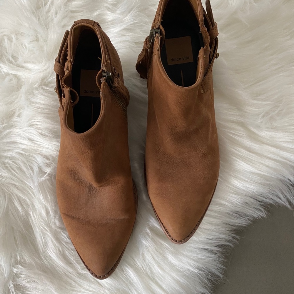 DOLCE VITA congac booties